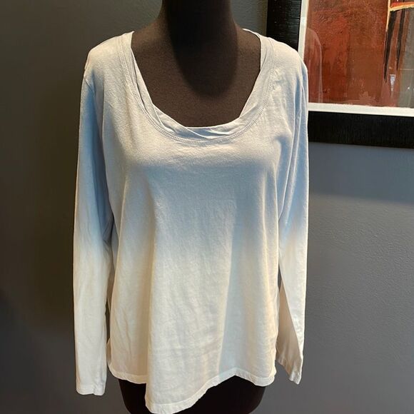 Candace Cameron Bure The Ocean Dipped Long-Sleeve Tee Twisted neckline. Ash Blue - Picture 1 of 5